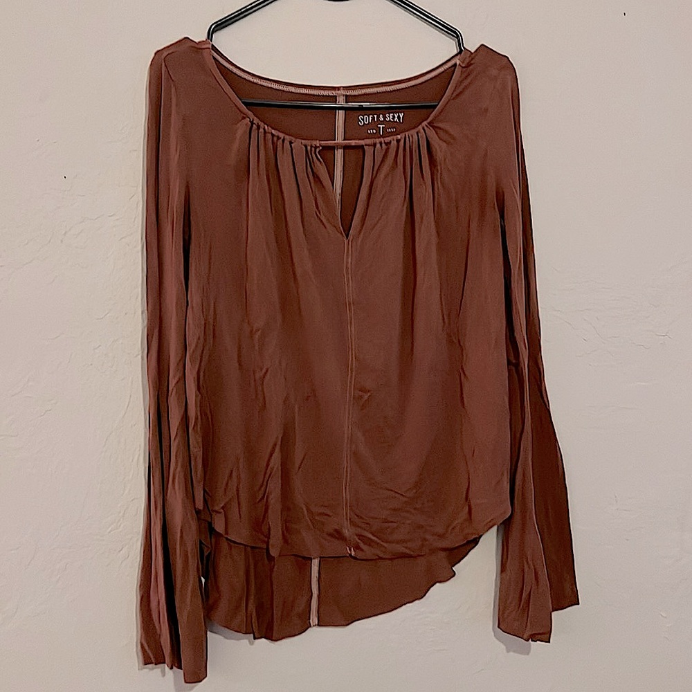 Brown hi lo flowy shirt size small